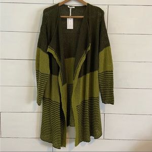 Stitchdrop Colorblock Stripe Flyaway
Cardigan. XL.